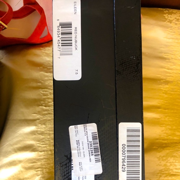 Dolce Vita
Style: Eileen Wedge Sandal - Picture 10 of 11